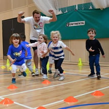 Multi Sports activities in Fulham for 3-5 year olds. Christmas Camps (3yrs 6mths - 5yrs), Tiny Feet Sports, Loopla
