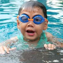 Swimming classes in Bermondsey for 2-3 year olds. Parent & Toddler Swim, Flamingo Swim School, Loopla