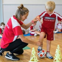 Football classes in New Barnet for 1-2 year olds. Little Kicks, Herts & NW London, Little Kickers Herts and NW London, Loopla