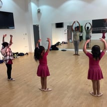 Ballet classes in Stratford for 6-8 year olds. Beginners Ballet Dance, Step & Praise Performing Arts Company, Loopla