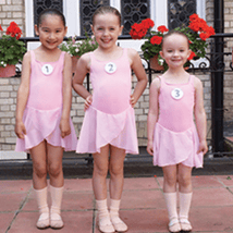 Ballet classes in Knightsbridge for 5-7 year olds. Ballet, 5-7 yrs, Dakodas Dance Academy, Loopla