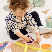 Creative Activities  in Mayfair for 0-12m, 1-4 year olds. Early years studio: collage, Royal Academy of Arts, Loopla