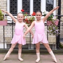 Ballet classes in Fulham for 4-6 year olds. Pre-Primary Ballet 4-6yrs, Knightsbridge Ballet, Loopla