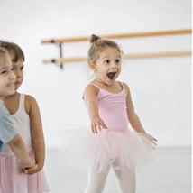 Ballet classes in Fulham for 3-4 year olds. Beginner Ballet, Knightsbridge Ballet, Loopla