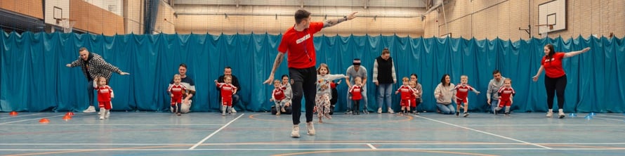 Football classes in Poole for 2-3 year olds. Junior Kickers Bournemouth, Little Kickers Bournemouth, Poole, Christchurch and Ringwood, Loopla